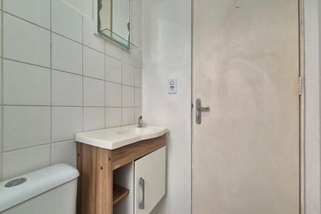 Banheiro de apartamento para alugar com 2 quartos, 42m² em Jardim Nossa Senhora da Penha, Campinas