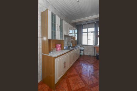 Cozinha de apartamento para alugar com 1 quarto, 42m² em Jardim Dona Leopoldina, Porto Alegre