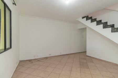 Sala de casa para alugar com 2 quartos, 80m² em Vila Tolstoi, São Paulo
