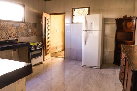 Casa para alugar com 336m², 3 quartos e 2 vagas Casa para alugar com 336m², 3 quartos e 2 vagasCozinha