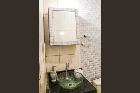 Casa para alugar com 336m², 3 quartos e 2 vagas Casa para alugar com 336m², 3 quartos e 2 vagasArmário banheiro social