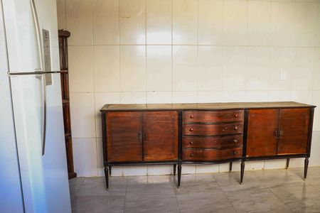 Casa para alugar com 336m², 3 quartos e 2 vagas Casa para alugar com 336m², 3 quartos e 2 vagasCozinha - Armários