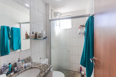 Banheiro da Suíte de apartamento para alugar com 2 quartos, 75m² em São Pedro, Belo Horizonte
