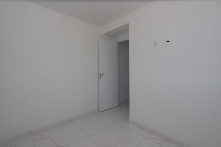 Quarto 1 de apartamento para alugar com 2 quartos, 42m² em Vila Ema, São Paulo