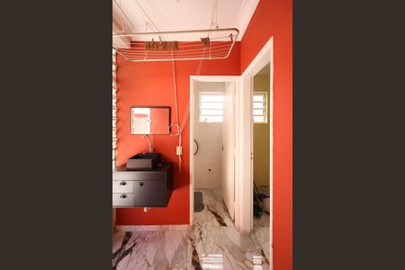 Casa para alugar com 120m², 3 quartos e 3 vagas Casa para alugar com 120m², 3 quartos e 3 vagasBanheiro de Serviço