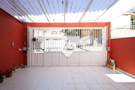 Casa para alugar com 120m², 3 quartos e 3 vagas Casa para alugar com 120m², 3 quartos e 3 vagasGaragem