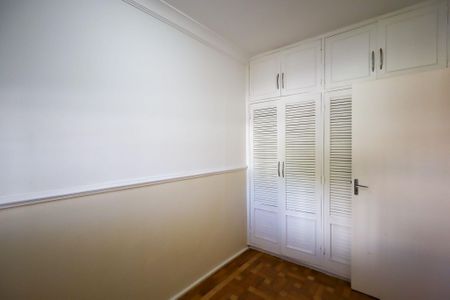 Casa para alugar com 120m², 3 quartos e 3 vagas Casa para alugar com 120m², 3 quartos e 3 vagasQuarto 3