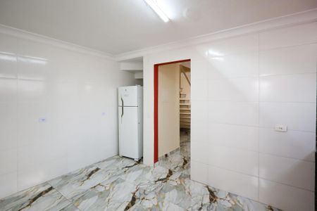Casa para alugar com 120m², 3 quartos e 3 vagas Casa para alugar com 120m², 3 quartos e 3 vagasCozinha