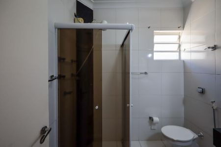 Casa para alugar com 120m², 3 quartos e 3 vagas Casa para alugar com 120m², 3 quartos e 3 vagasBanheiro Social