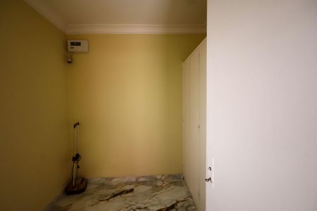 Casa para alugar com 120m², 3 quartos e 3 vagas Casa para alugar com 120m², 3 quartos e 3 vagasQuarto de Serviço