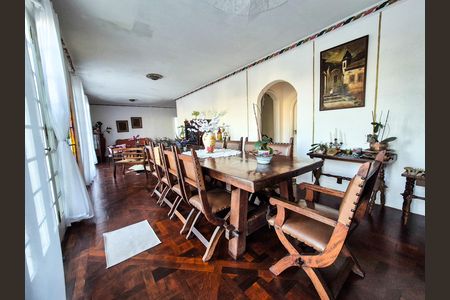 Apartamento à venda com 6 quartos, 990m² em Pacaembu, São Paulo