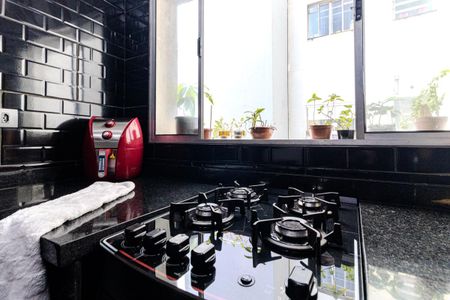 Apartamento à venda com 58m², 1 quarto e sem vaga Apartamento à venda com 58m², 1 quarto e sem vagaCozinha