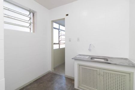 Apartamento para alugar com 36m², 1 quarto e 1 vaga Apartamento para alugar com 36m², 1 quarto e 1 vagaCozinha e Área de Serviço
