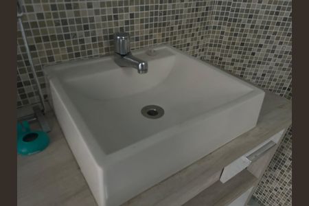 Apartamento para alugar com 92m², 2 quartos e sem vaga Apartamento para alugar com 92m², 2 quartos e sem vagaBanheiro