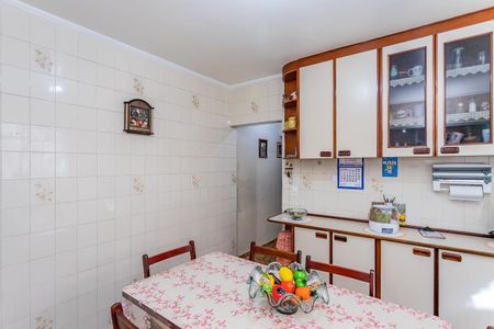 Casa para alugar com 180m², 3 quartos e 2 vagas Casa para alugar com 180m², 3 quartos e 2 vagasCopa