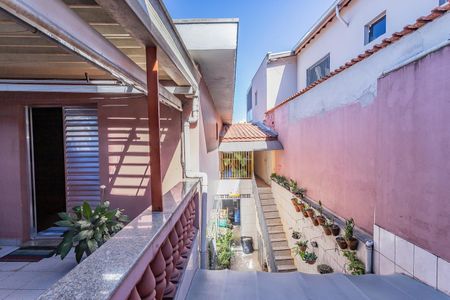 Casa para alugar com 180m², 3 quartos e 2 vagas Casa para alugar com 180m², 3 quartos e 2 vagasVista Varanda intermediária