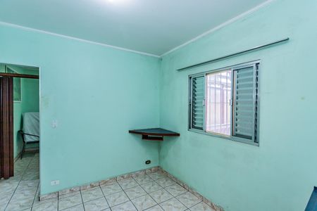 Casa para alugar com 180m², 3 quartos e 2 vagas Casa para alugar com 180m², 3 quartos e 2 vagasQuarto 3