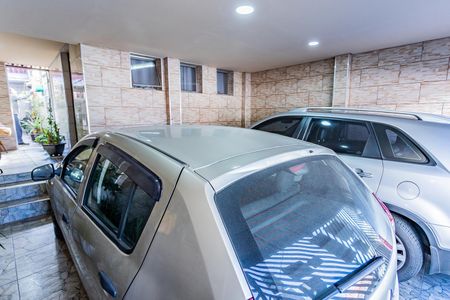 Garagem de casa para alugar com 3 quartos, 180m² em Parque Nações Unidas, São Paulo