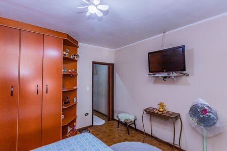 Casa para alugar com 180m², 3 quartos e 2 vagas Casa para alugar com 180m², 3 quartos e 2 vagasQuarto 1
