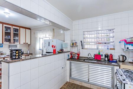Casa para alugar com 180m², 3 quartos e 2 vagas Casa para alugar com 180m², 3 quartos e 2 vagasCozinha