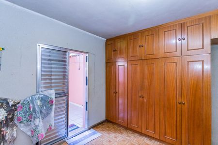 Casa para alugar com 180m², 3 quartos e 2 vagas Casa para alugar com 180m², 3 quartos e 2 vagasQuarto 2