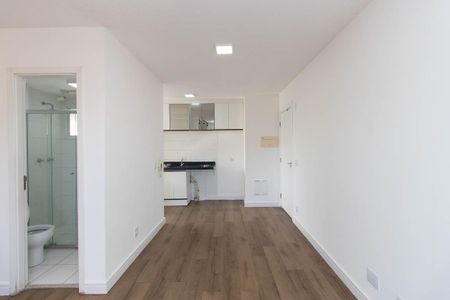 Sala de apartamento à venda com 2 quartos, 58m² em Parque Edu Chaves, São Paulo