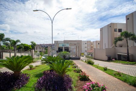 Apartamento para alugar com 43m², 2 quartos e 1 vaga Apartamento para alugar com 43m², 2 quartos e 1 vagaFachada
