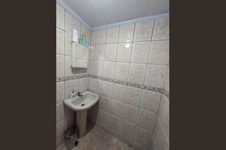 Casa para alugar com 180m², 4 quartos e 1 vaga Casa para alugar com 180m², 4 quartos e 1 vagaBanheiro