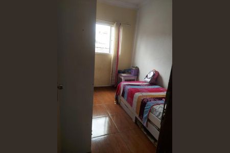 Casa para alugar com 180m², 4 quartos e 1 vaga Casa para alugar com 180m², 4 quartos e 1 vagaQuarto