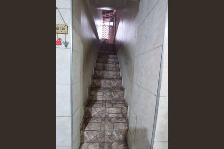 Área externa de casa à venda com 4 quartos, 180m² em Industrial, Contagem