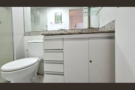 Suíte quarto 2 de apartamento para alugar com 2 quartos, 55m² em Federação, Salvador