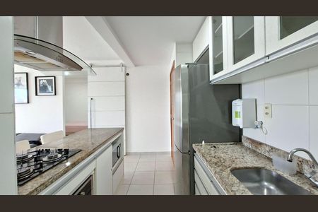 Apartamento para alugar com 55m², 2 quartos e 1 vaga Apartamento para alugar com 55m², 2 quartos e 1 vagaCozinha