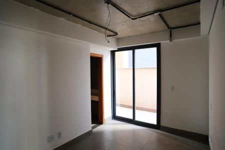 Apartamento à venda com 90m², 2 quartos e 2 vagas Apartamento à venda com 90m², 2 quartos e 2 vagasSuíte