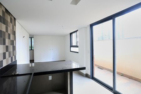 Apartamento à venda com 90m², 2 quartos e 2 vagas Apartamento à venda com 90m², 2 quartos e 2 vagasSala/Cozinha