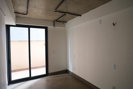 Apartamento à venda com 90m², 2 quartos e 2 vagas Apartamento à venda com 90m², 2 quartos e 2 vagasSuíte