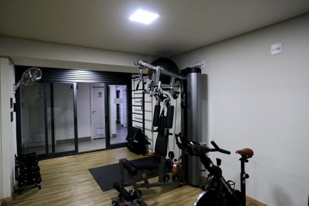 Apartamento à venda com 90m², 2 quartos e 2 vagas Apartamento à venda com 90m², 2 quartos e 2 vagasÁrea comum - Academia