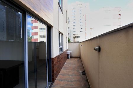 Apartamento à venda com 90m², 2 quartos e 2 vagas Apartamento à venda com 90m², 2 quartos e 2 vagasÁrea de Serviço