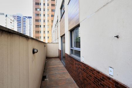 Apartamento à venda com 90m², 2 quartos e 2 vagas Apartamento à venda com 90m², 2 quartos e 2 vagasÁrea de Serviço