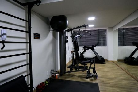 Apartamento à venda com 90m², 2 quartos e 2 vagas Apartamento à venda com 90m², 2 quartos e 2 vagasÁrea comum - Academia