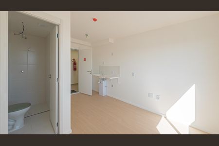 Cozinha/Quarto de kitnet/studio para alugar com 1 quarto, 17m² em Vila Granada, São Paulo