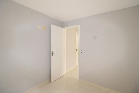 Quarto 1 de apartamento para alugar com 2 quartos, 42m² em Itaquera, São Paulo