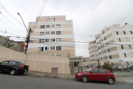 Fachada de apartamento para alugar com 2 quartos, 42m² em Itaquera, São Paulo