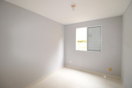 Quarto 1 de apartamento para alugar com 2 quartos, 42m² em Itaquera, São Paulo