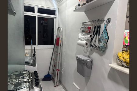 Apartamento à venda com 47m², 2 quartos e 1 vaga Apartamento à venda com 47m², 2 quartos e 1 vagaÁrea de Serviço