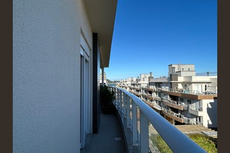 Apartamento para alugar com 169m², 3 quartos e 2 vagas Apartamento para alugar com 169m², 3 quartos e 2 vagasVaranda