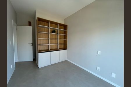 Quarto 1 de apartamento para alugar com 3 quartos, 169m² em Campeche, Florianópolis