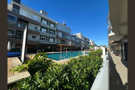 Área comum - Piscina de apartamento para alugar com 3 quartos, 169m² em Campeche, Florianópolis