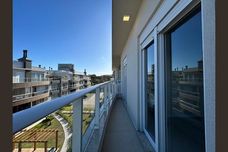 Varanda quartos de apartamento para alugar com 3 quartos, 169m² em Campeche, Florianópolis