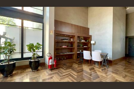 Hall de entrada de apartamento para alugar com 1 quarto, 70m² em Pinheiros, São Paulo
