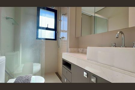 Banheiro da Suíte de apartamento para alugar com 1 quarto, 70m² em Pinheiros, São Paulo